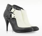 D Ring Contrast Bootie de Alexander Mcqueen